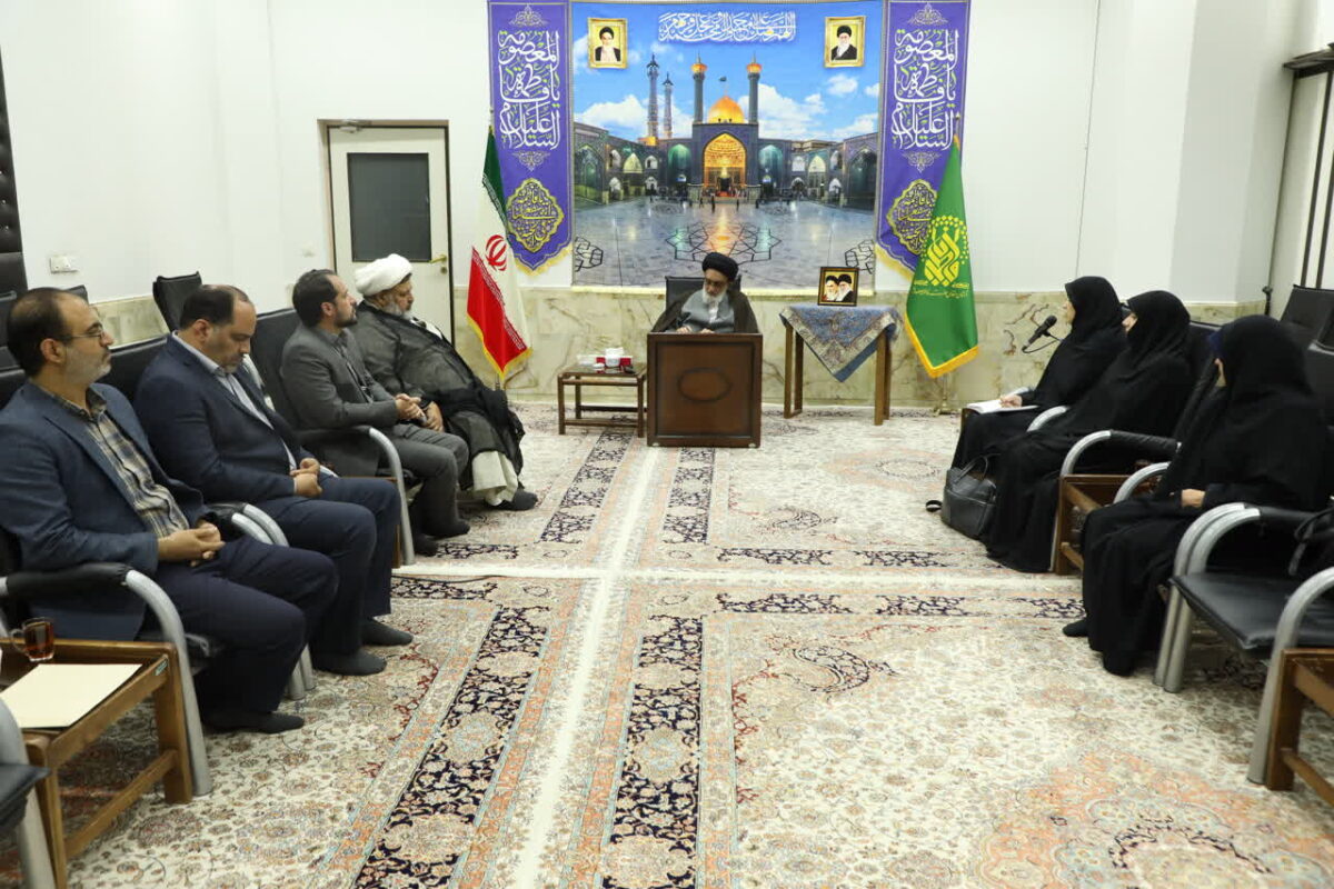 دانشگاه حضرت معصومه علیهاالسلام نمادی از توانمندی زنان متدین در نظام اسلامی است و باید به عنوان الگویی برای دیگر دانشگاه ها مورد توجه قرار گیرد