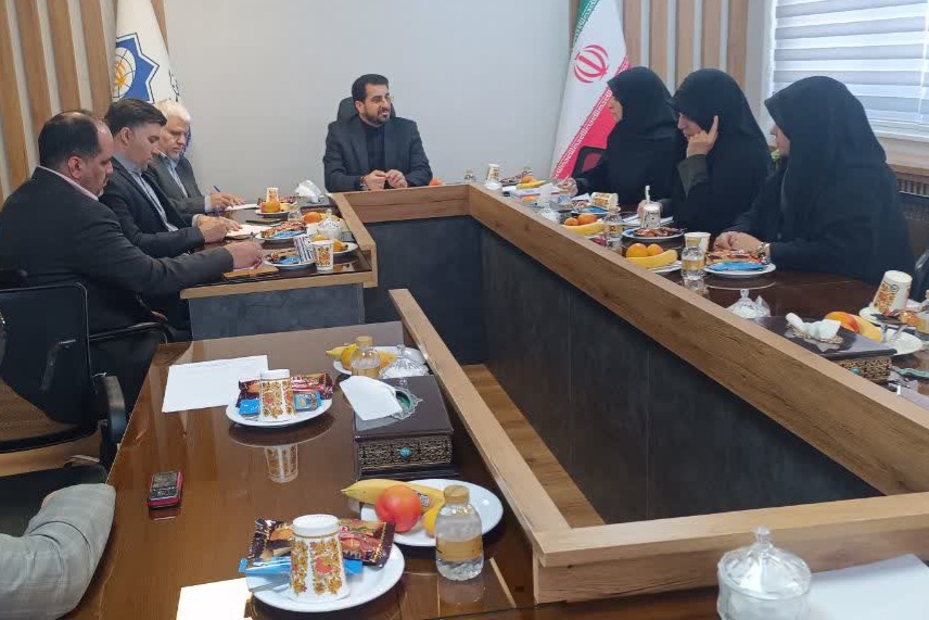 نشست مشترک مسوولین دانشگاه حضرت معصومه علیهاالسلام با معاون توسعه علمی و فرهنگی سازمان برگزار شد