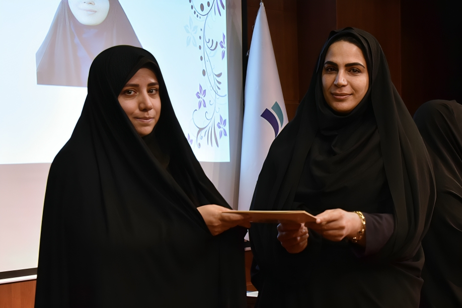 تقدیر از پژوهشگران برتر دانشگاه در روز پژوهش